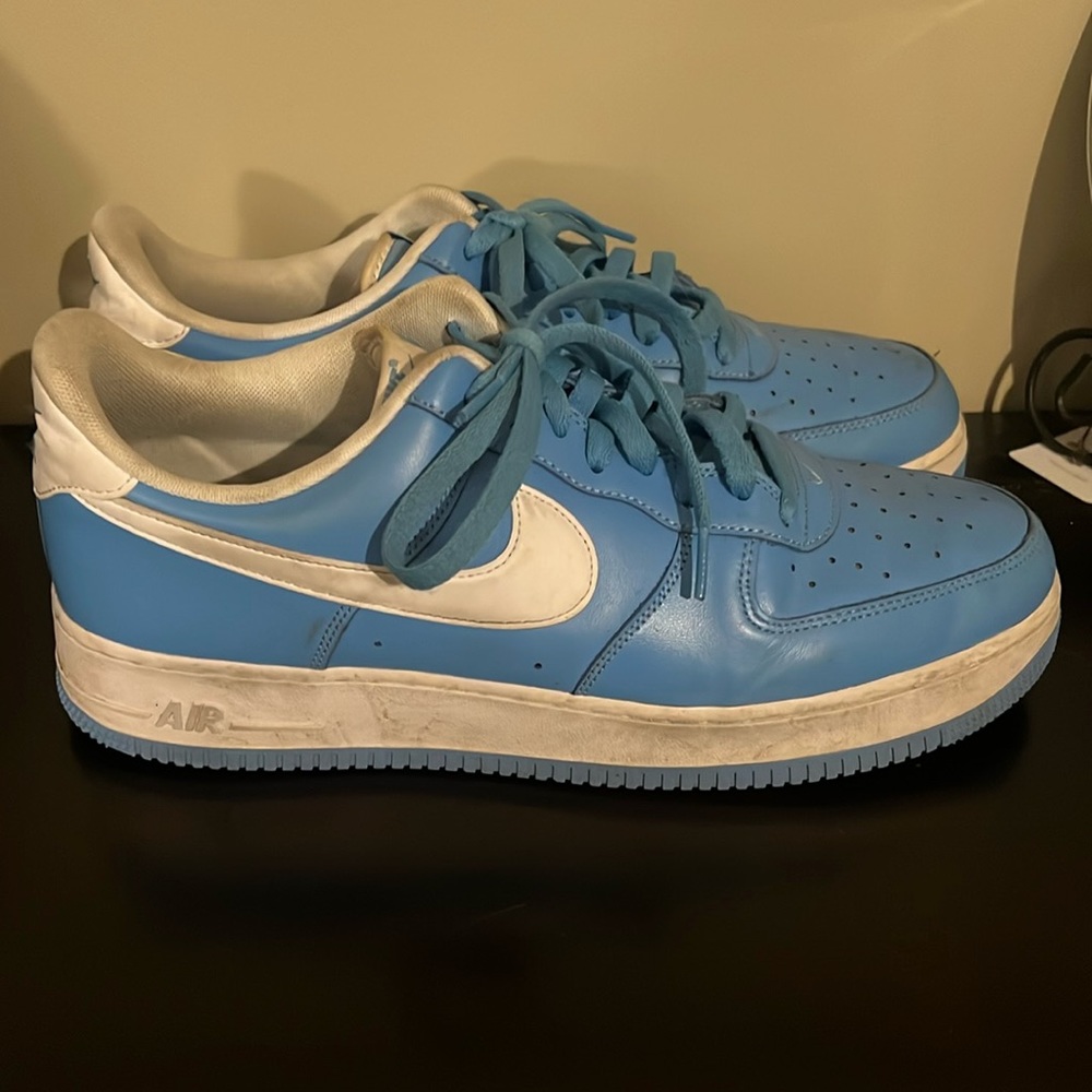 Men's Air Force Ones size 13